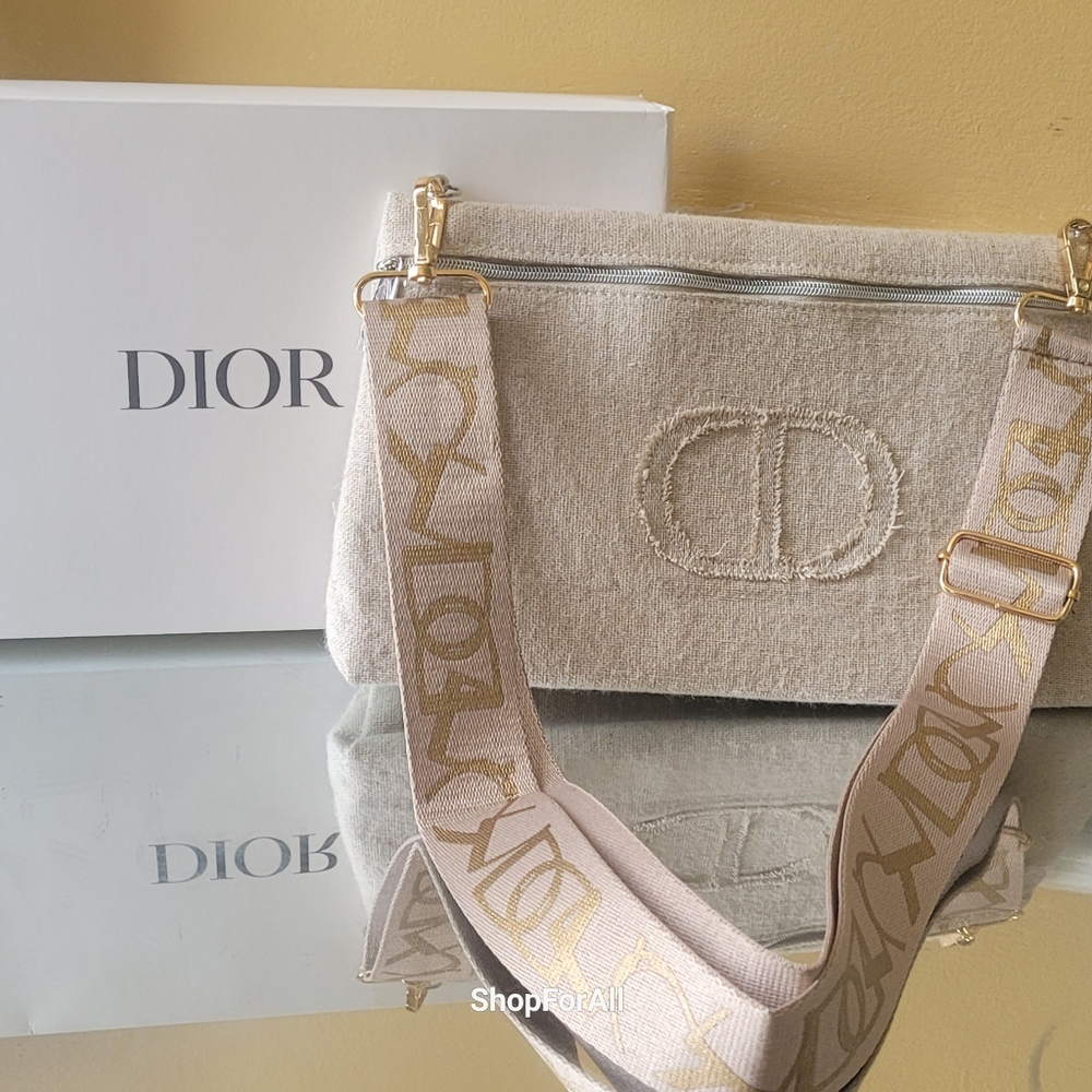 Dior pouch - Picture 9 of 9